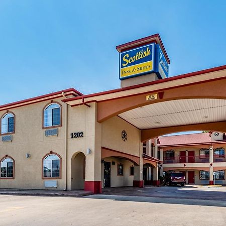 Scottish Inns & Suites Iah Airport-Beltway 8 Aldine Bagian luar foto