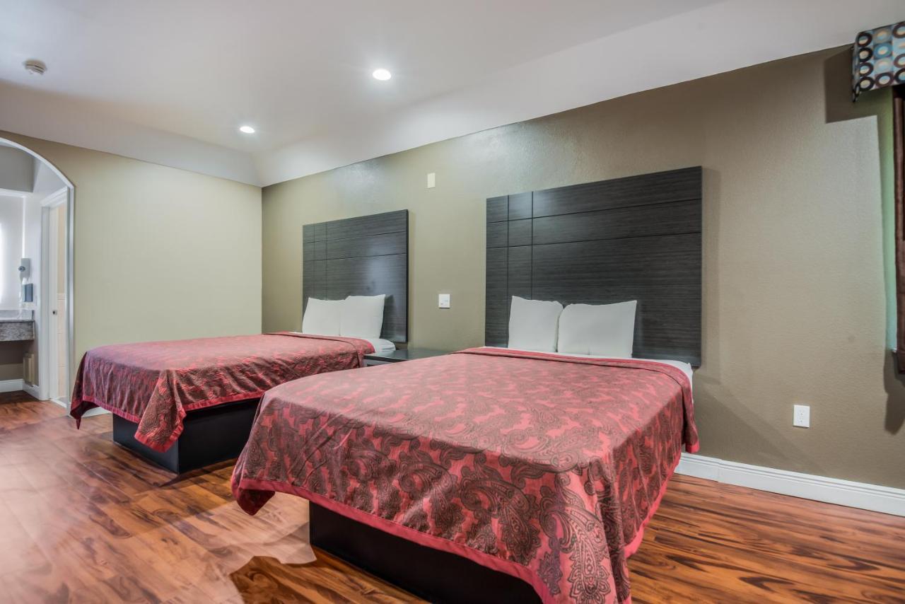 Scottish Inns & Suites Iah Airport-Beltway 8 Aldine Bagian luar foto