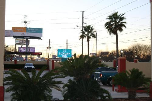 Scottish Inns & Suites Iah Airport-Beltway 8 Aldine Bagian luar foto