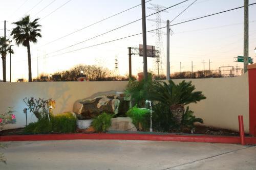 Scottish Inns & Suites Iah Airport-Beltway 8 Aldine Bagian luar foto