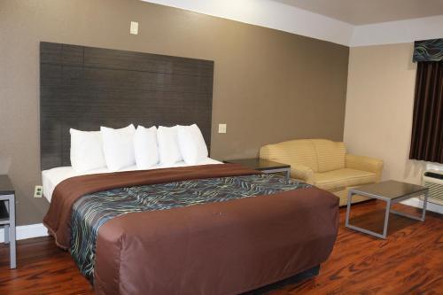 Scottish Inns & Suites Iah Airport-Beltway 8 Aldine Bagian luar foto